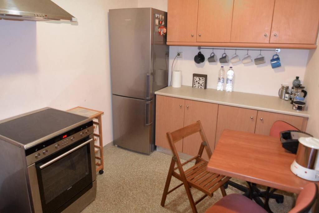 Georgia'S Cozy Apartment In Koukaki 아테네 외부 사진