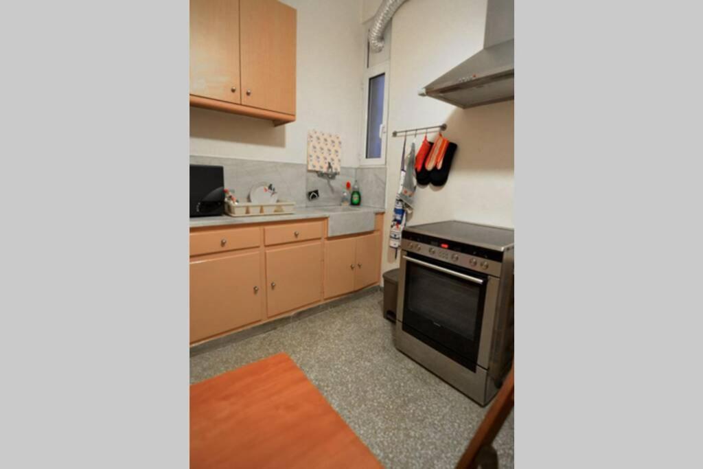 Georgia'S Cozy Apartment In Koukaki 아테네 외부 사진